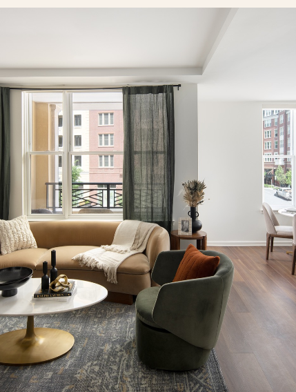 Furnished room in 2-bed, Chevy Chase Lake