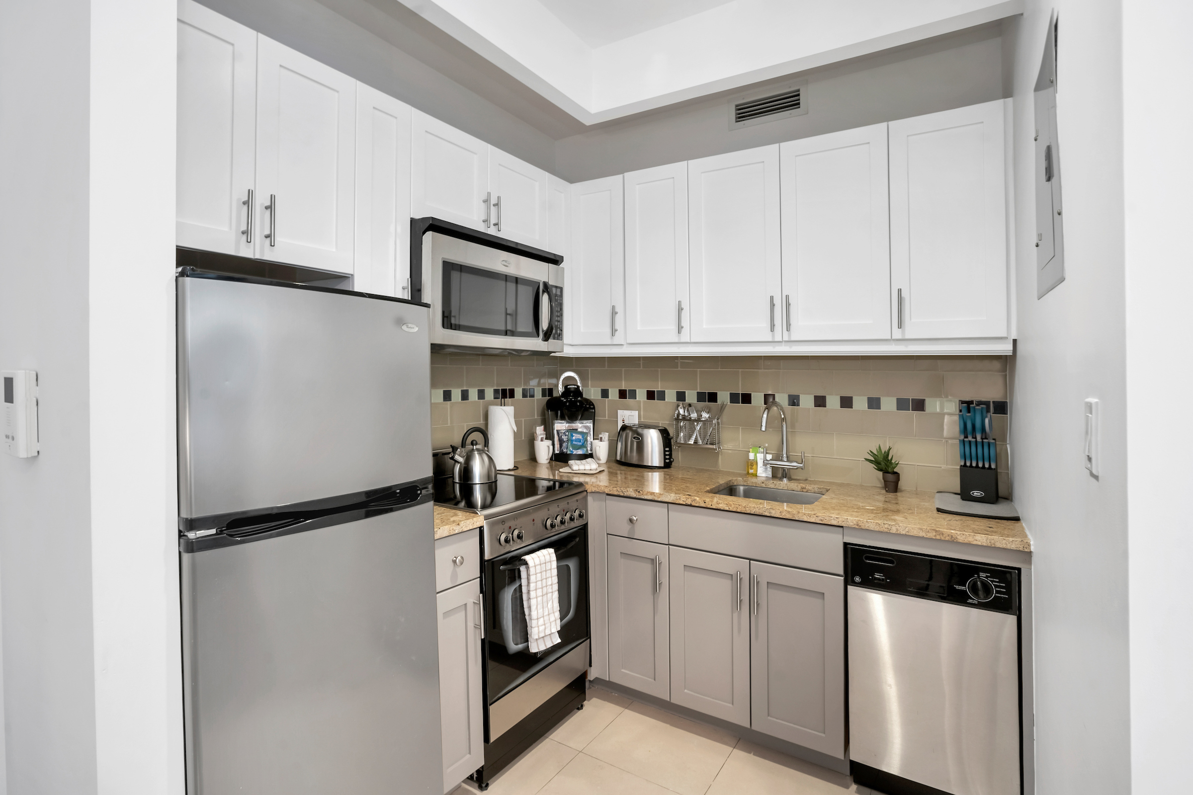 Furnished studio in Chelsea, New York