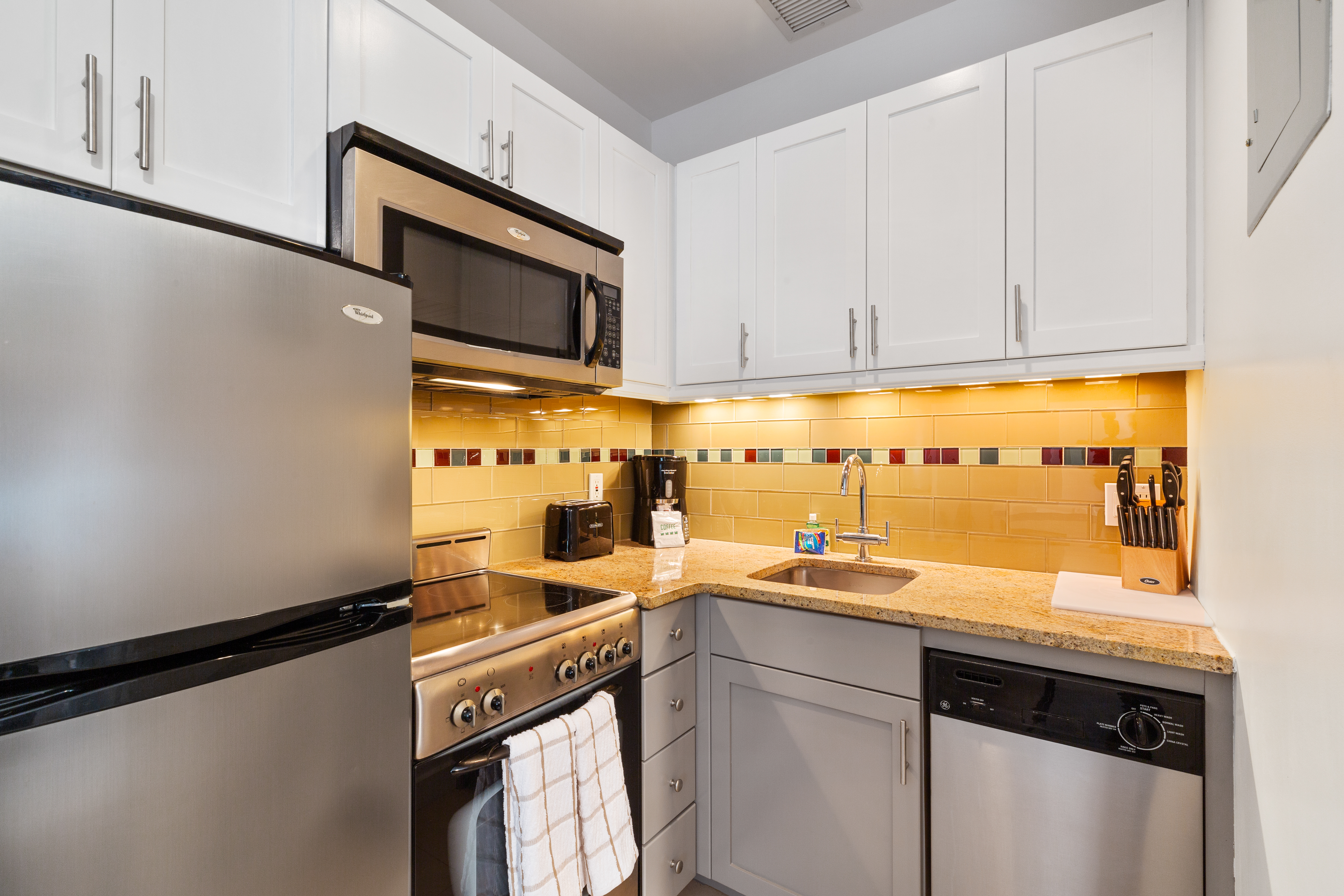 Furnished 1-bed in Chelsea, New York